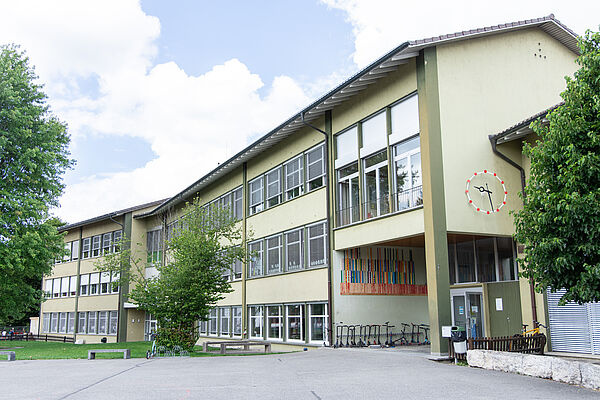Aegerten_Schulstrasse