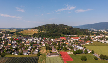 Studen-drone-47-Enhanced-NR