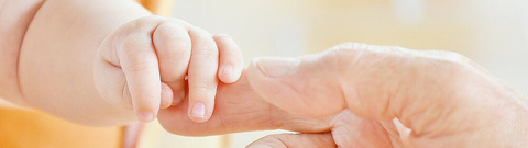 csm_Soziales_Haende_32zu9jpg_318efedab2 csm_Soziales_Haende_32zu9jpg_318efedab2